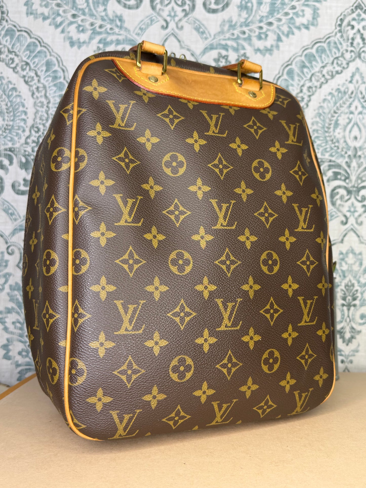 Louis Vuitton Excursion