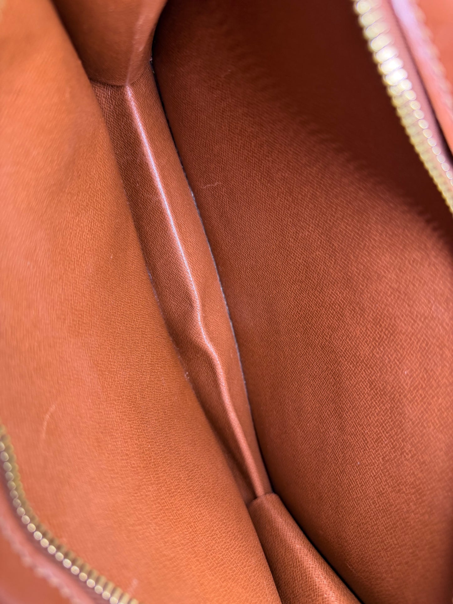 Louis Vuitton Pochette Homme Clutch