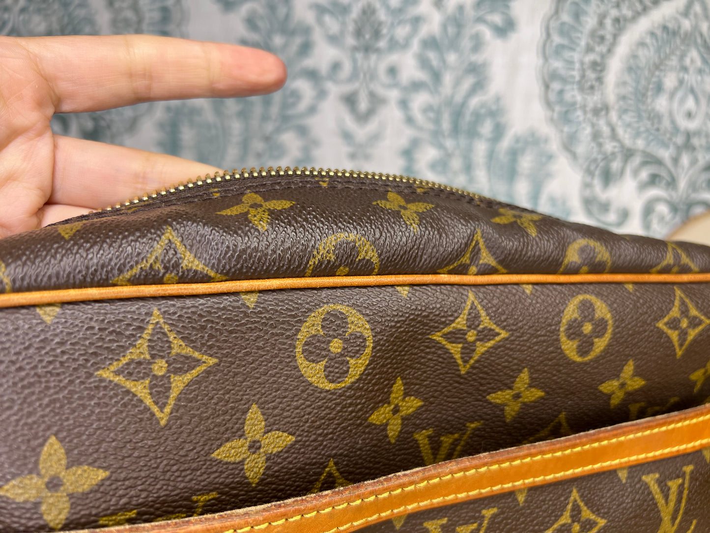 Louis Vuitton Trocadero 30