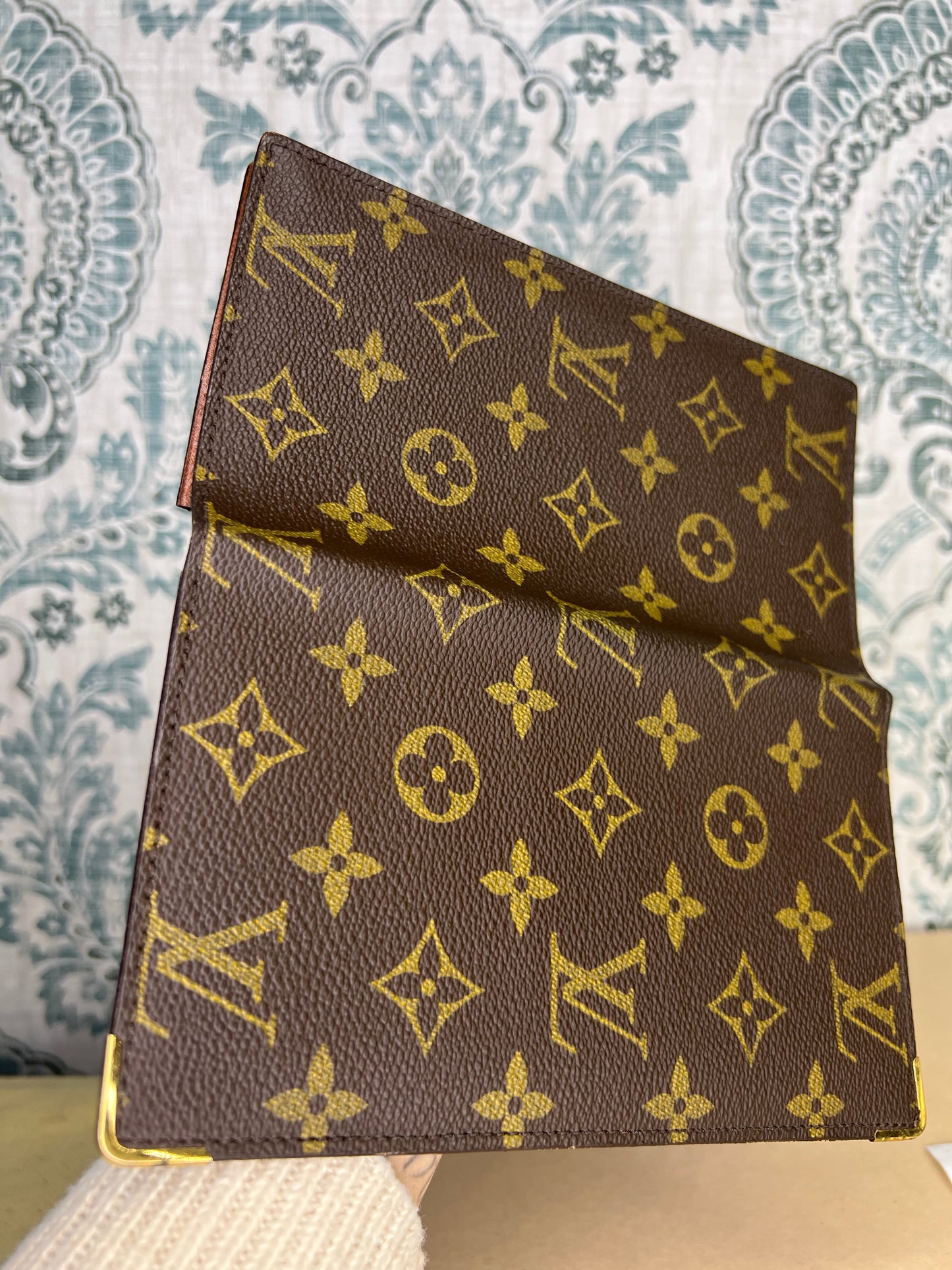 Louis Vuitton Monogram Vintage Vertical Wallet