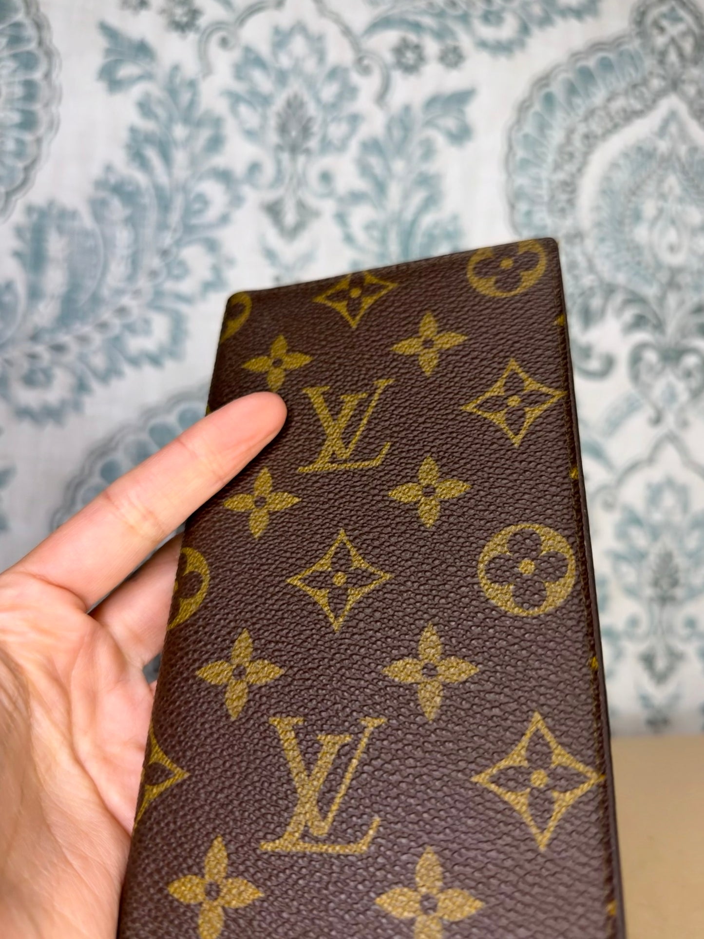 Louis Vuitton Monogram Checkbook Wallet/Cover