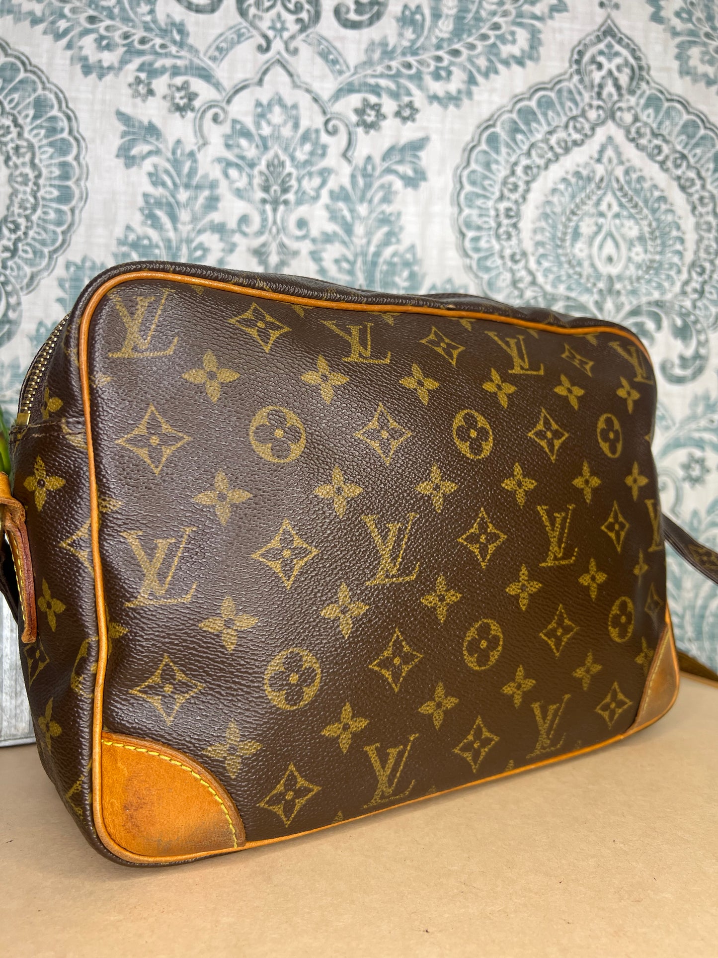 Louis Vuitton Nile PM