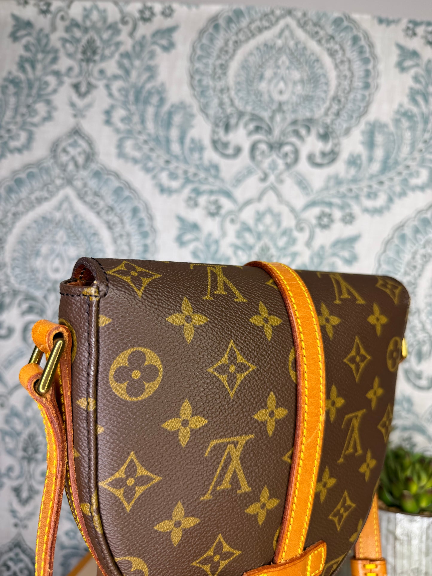Louis Vuitton Chantilly PM