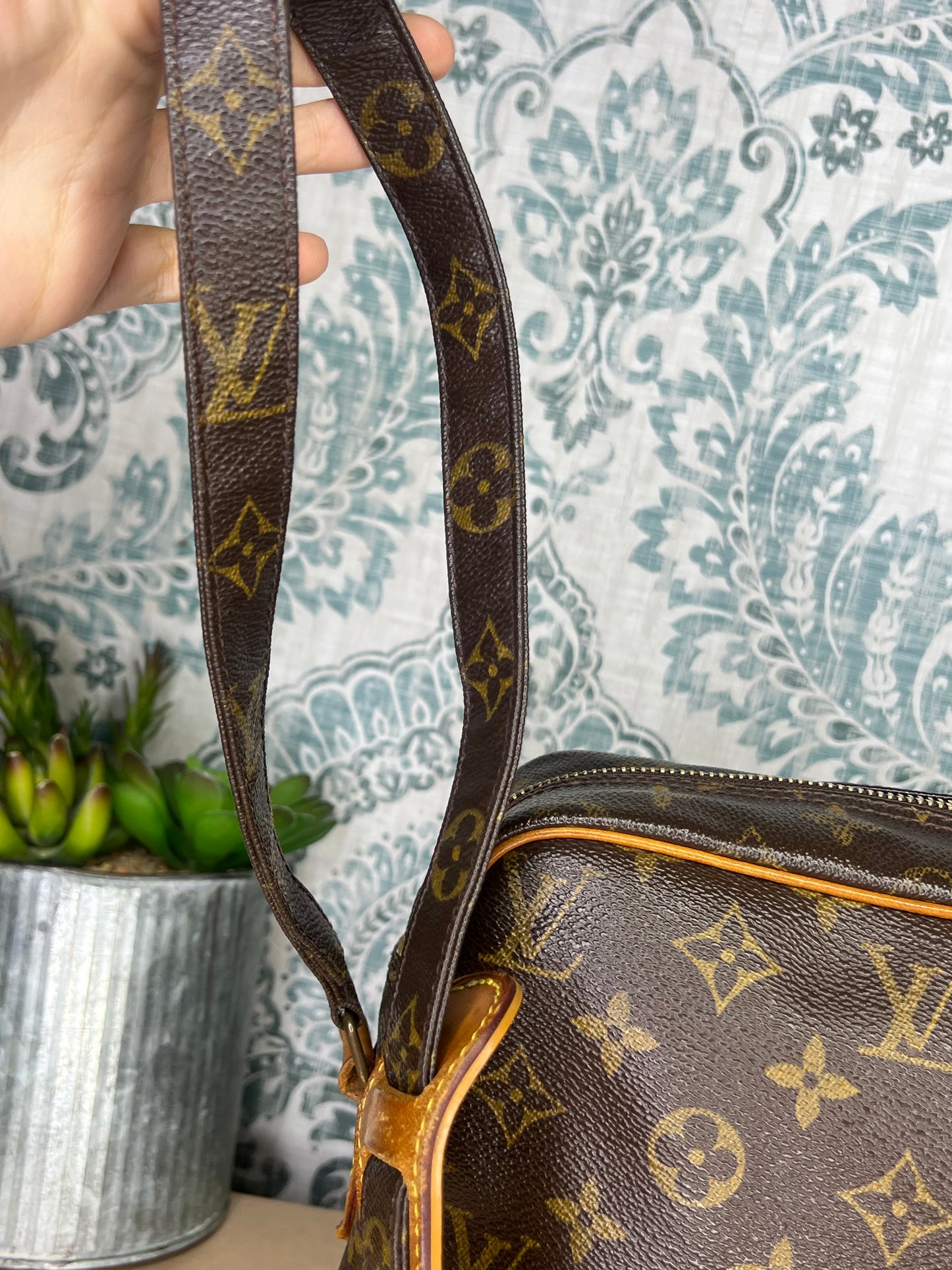 Louis Vuitton Nile PM