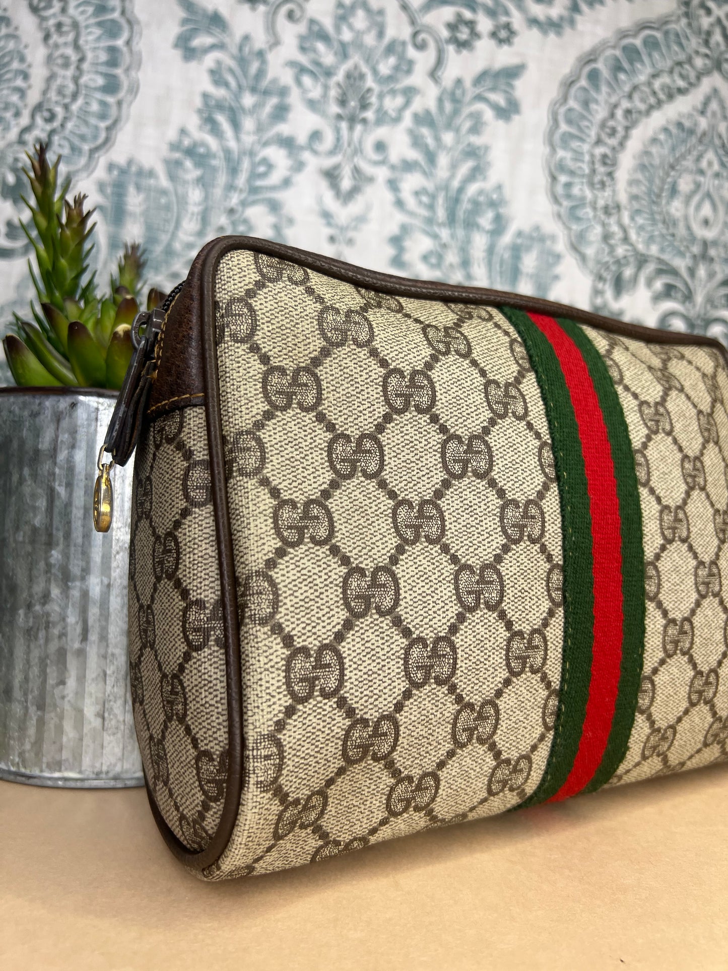 Gucci Supreme Brown Sherry Line Pouch