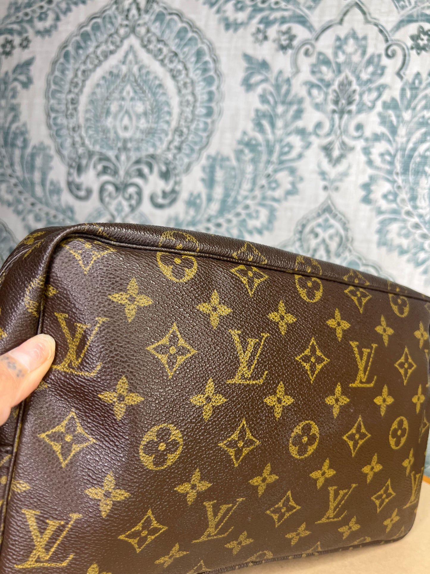 Louis Vuitton Trousse 28