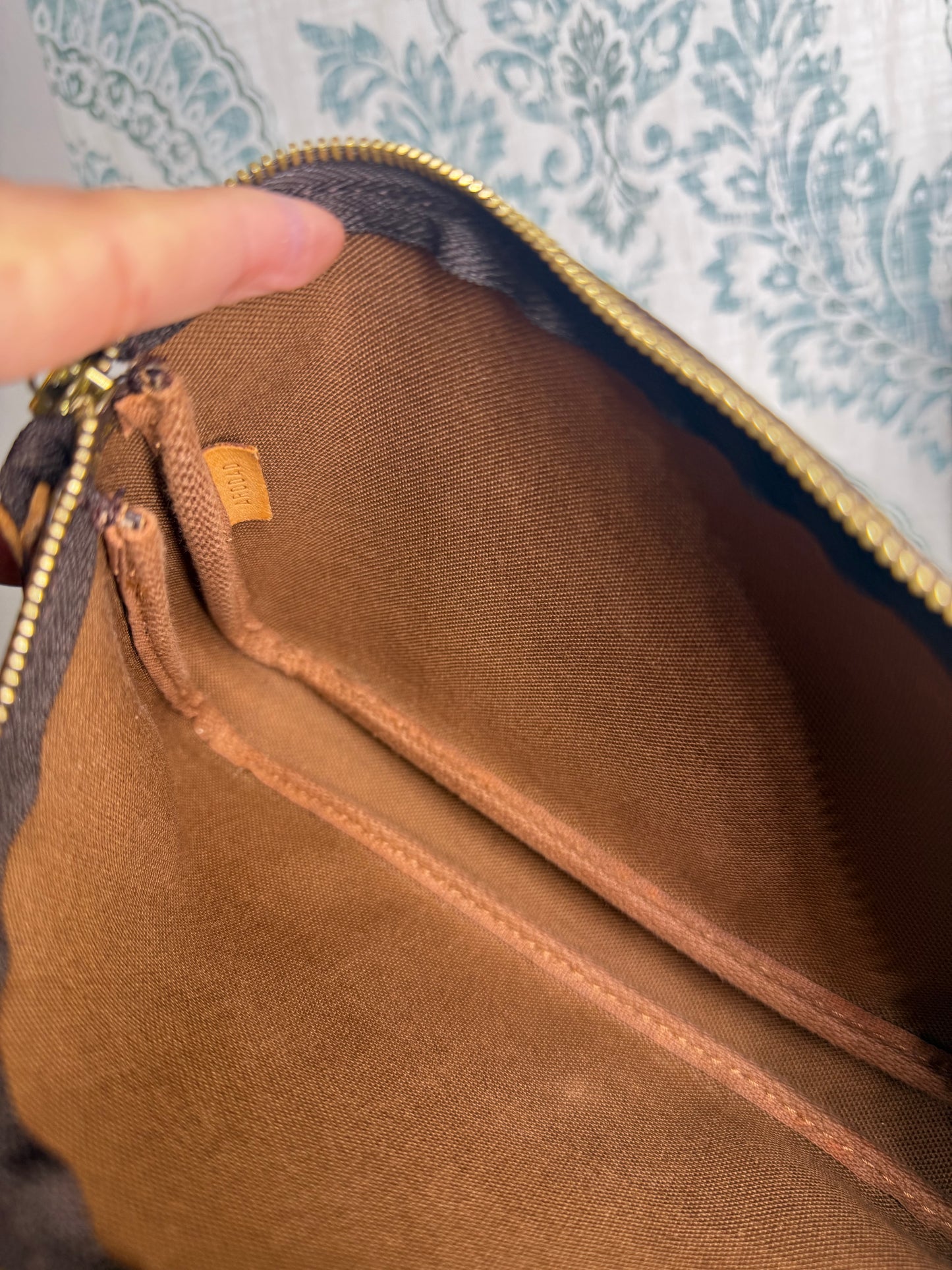 Louis Vuitton Pochette Accessories with Monogram Strap