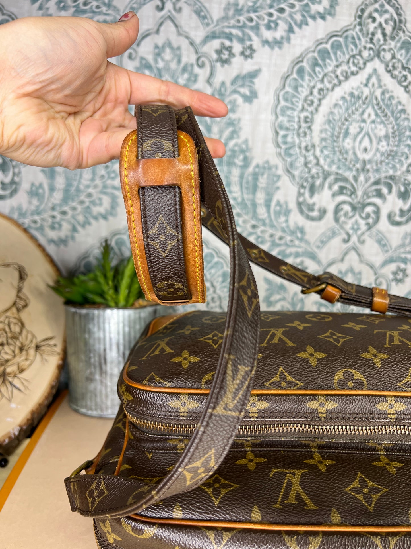 Louis Vuitton Nile PM