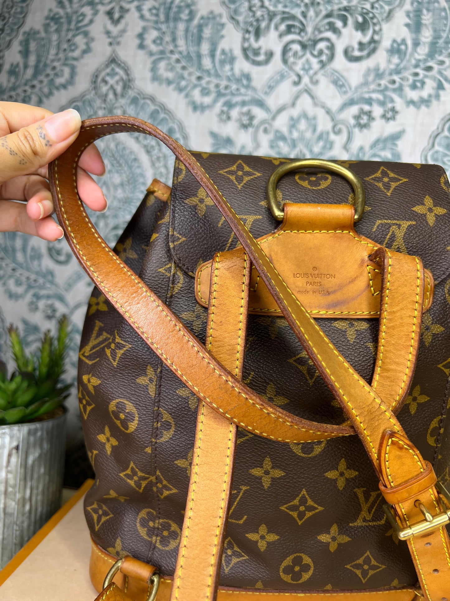 Louis Vuitton Montsouris MM #1