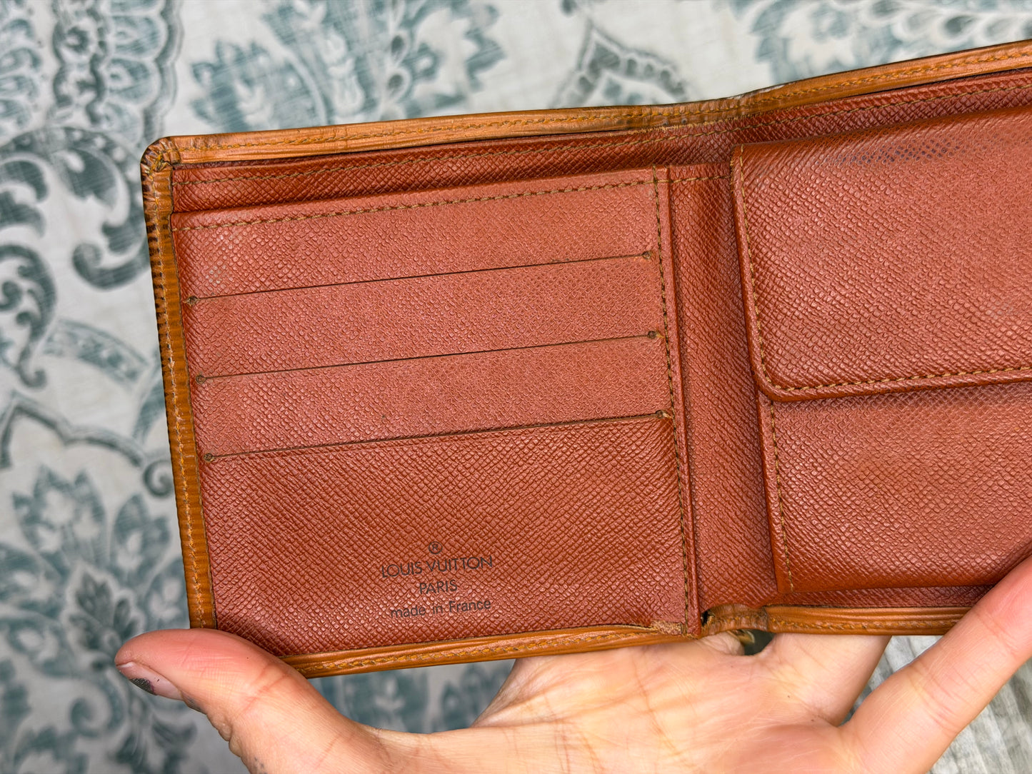 Louis Vuitton Epi Bifold Canelle