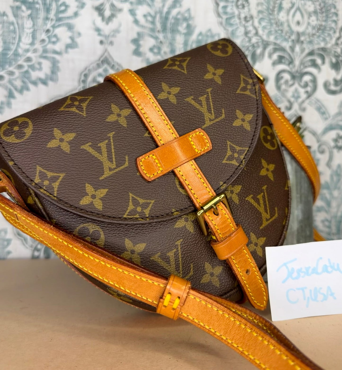 Louis Vuitton Chantilly PM