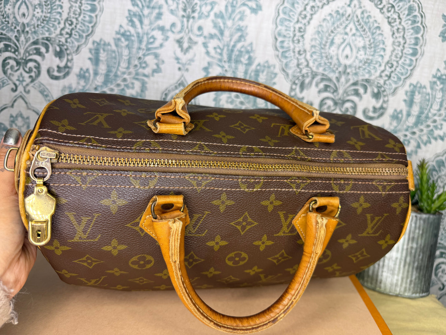 Louis Vuitton French Company Speedy 30