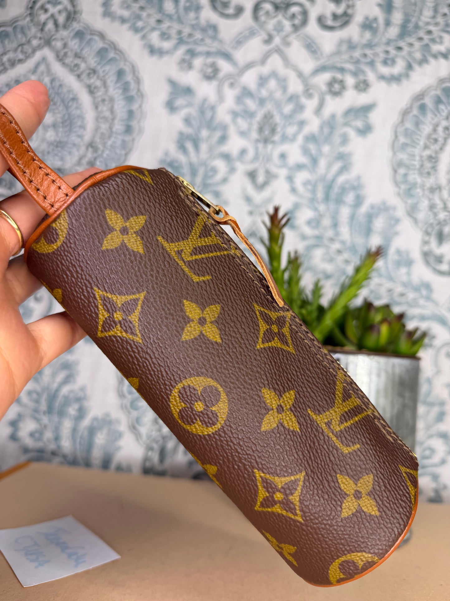 Louis Vuitton Trousse Ronde