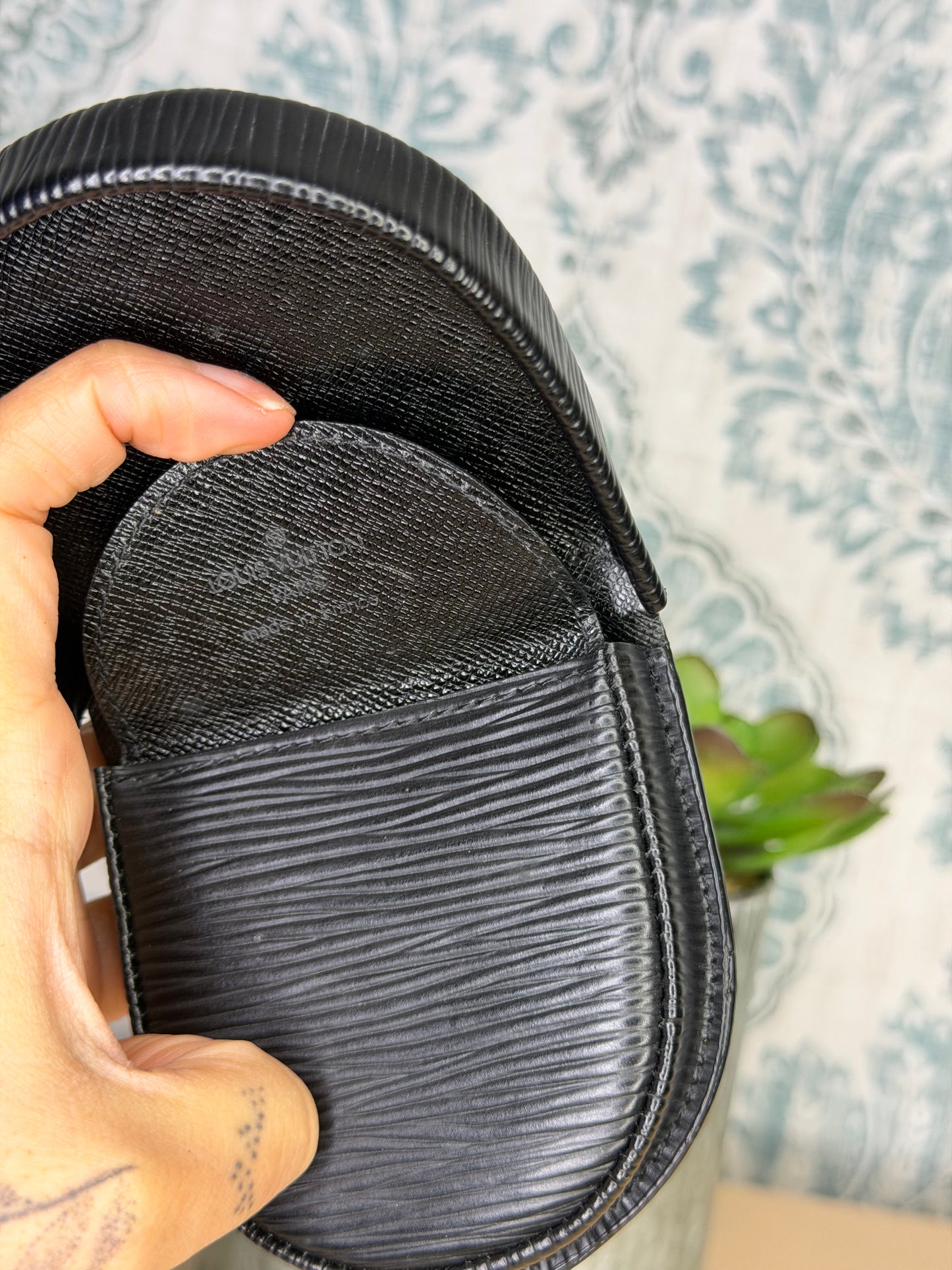 Louis Vuitton Epi Coin Purse Black