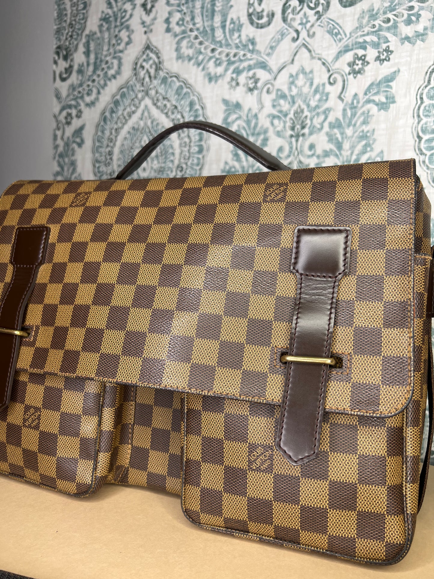 Louis Vuitton Broadway Messenger