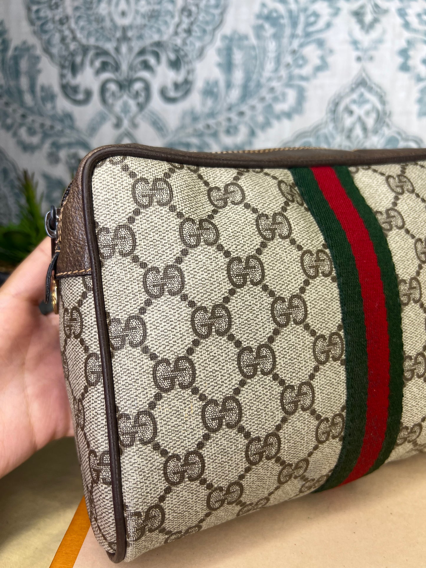 Gucci Supreme Brown Sherry Line Pouch