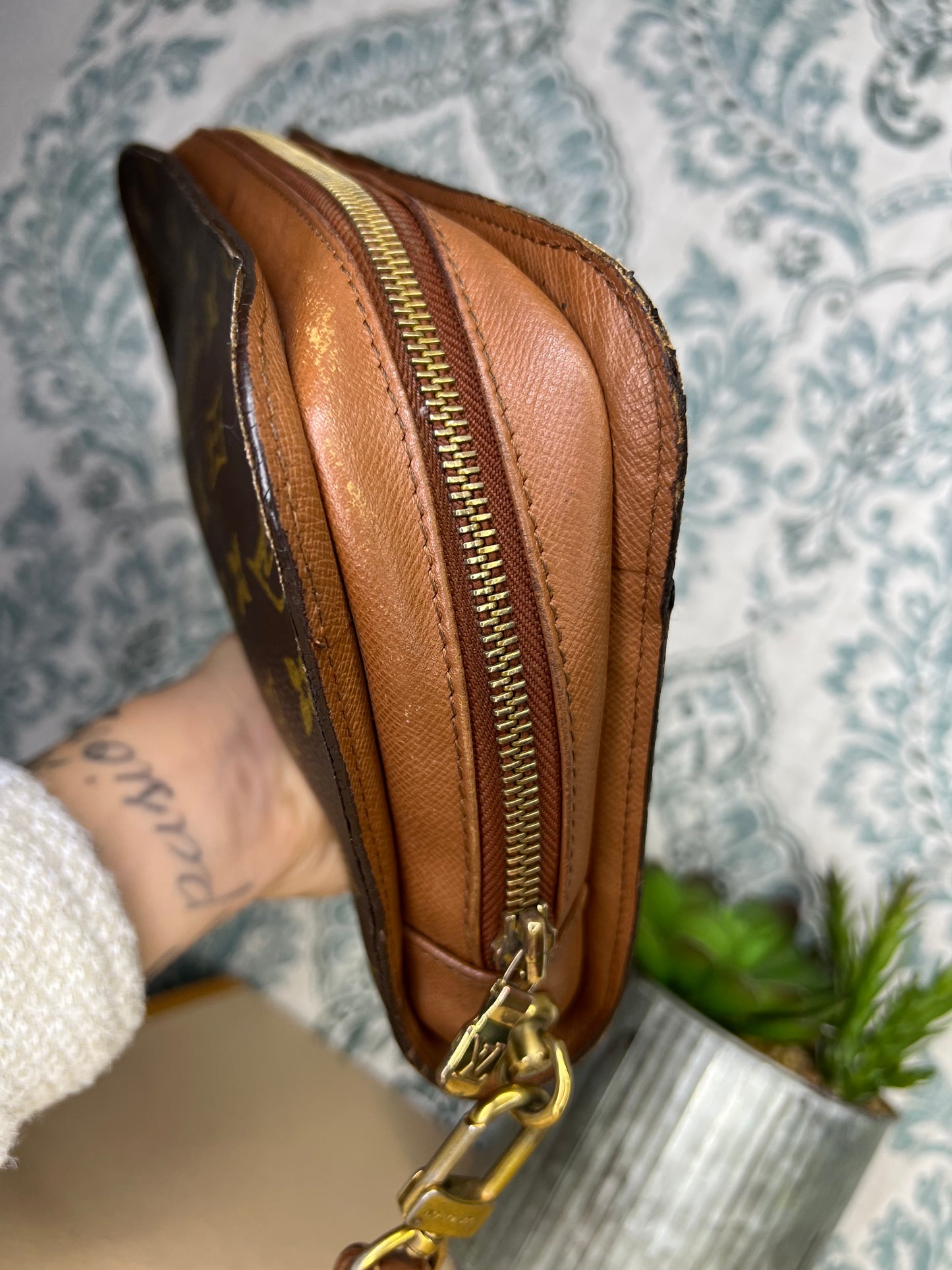 Louis Vuitton Monogram Orsay Clutch