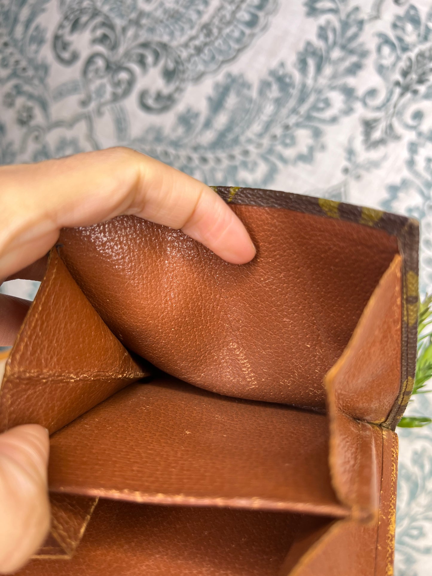 Louis Vuitton Monogram Elise Wallet