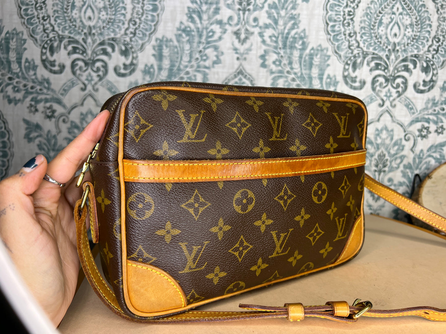 Louis Vuitton Trocadero 27