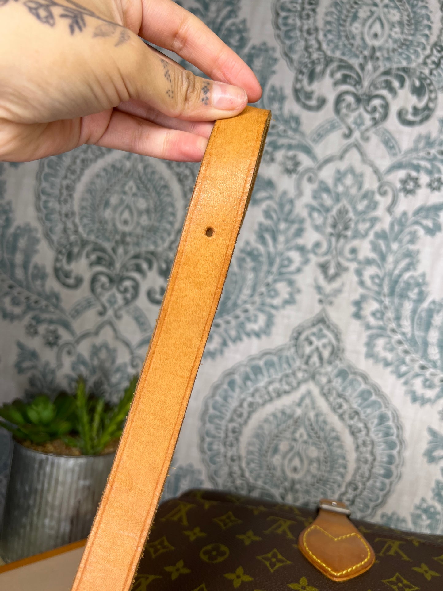 Louis Vuitton Cartouchiere GM