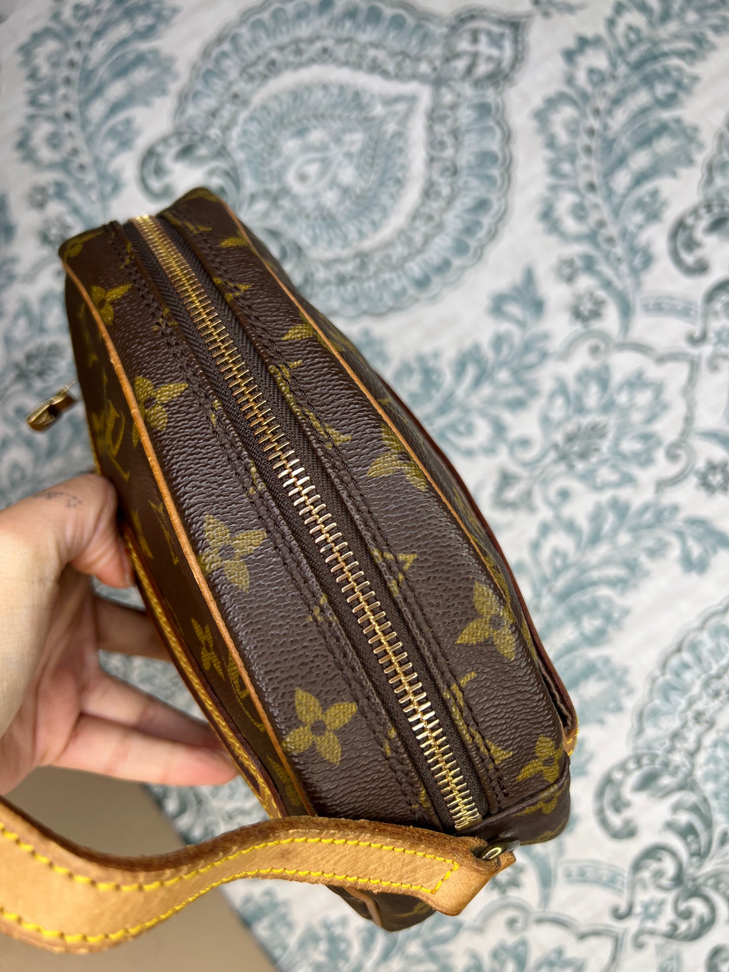 Louis Vuitton Senlis