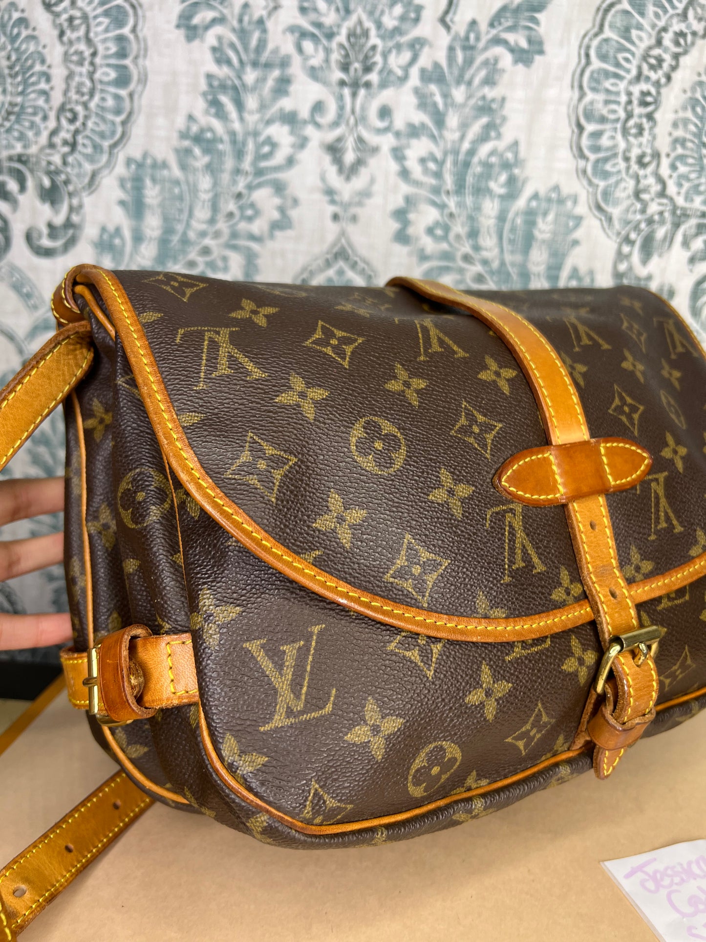 Louis Vuitton Saumur 30