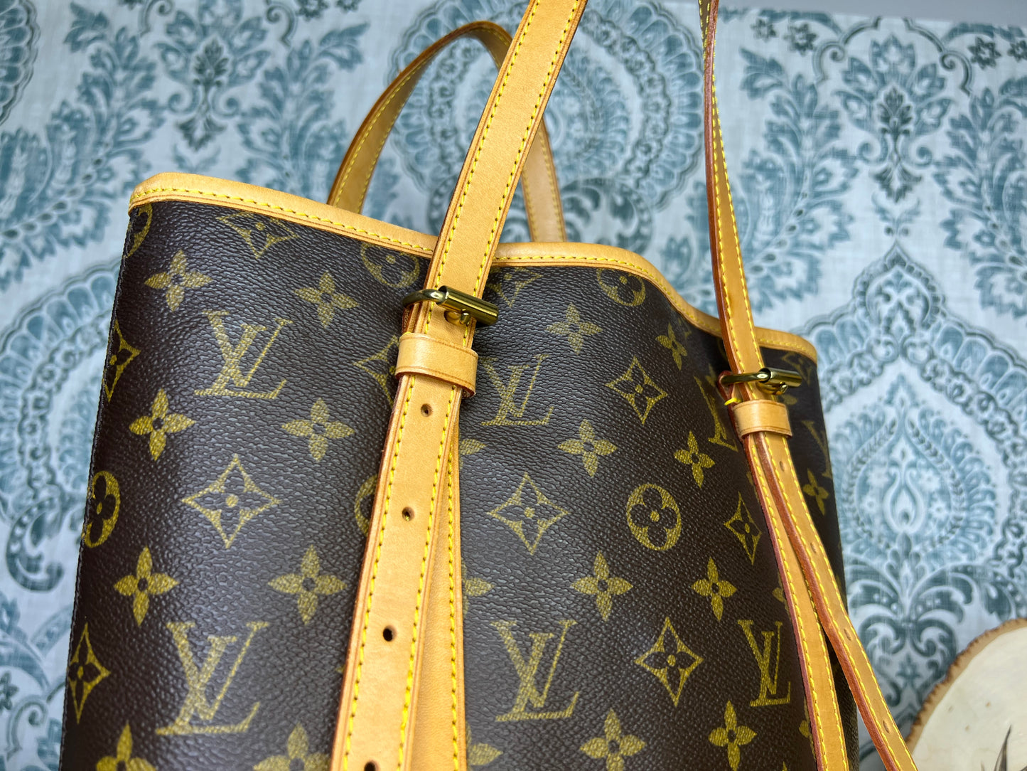 Louis Vuitton Bucket GM