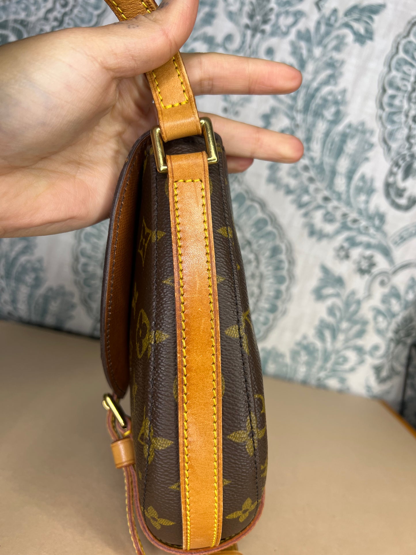 Louis Vuitton Chantilly PM