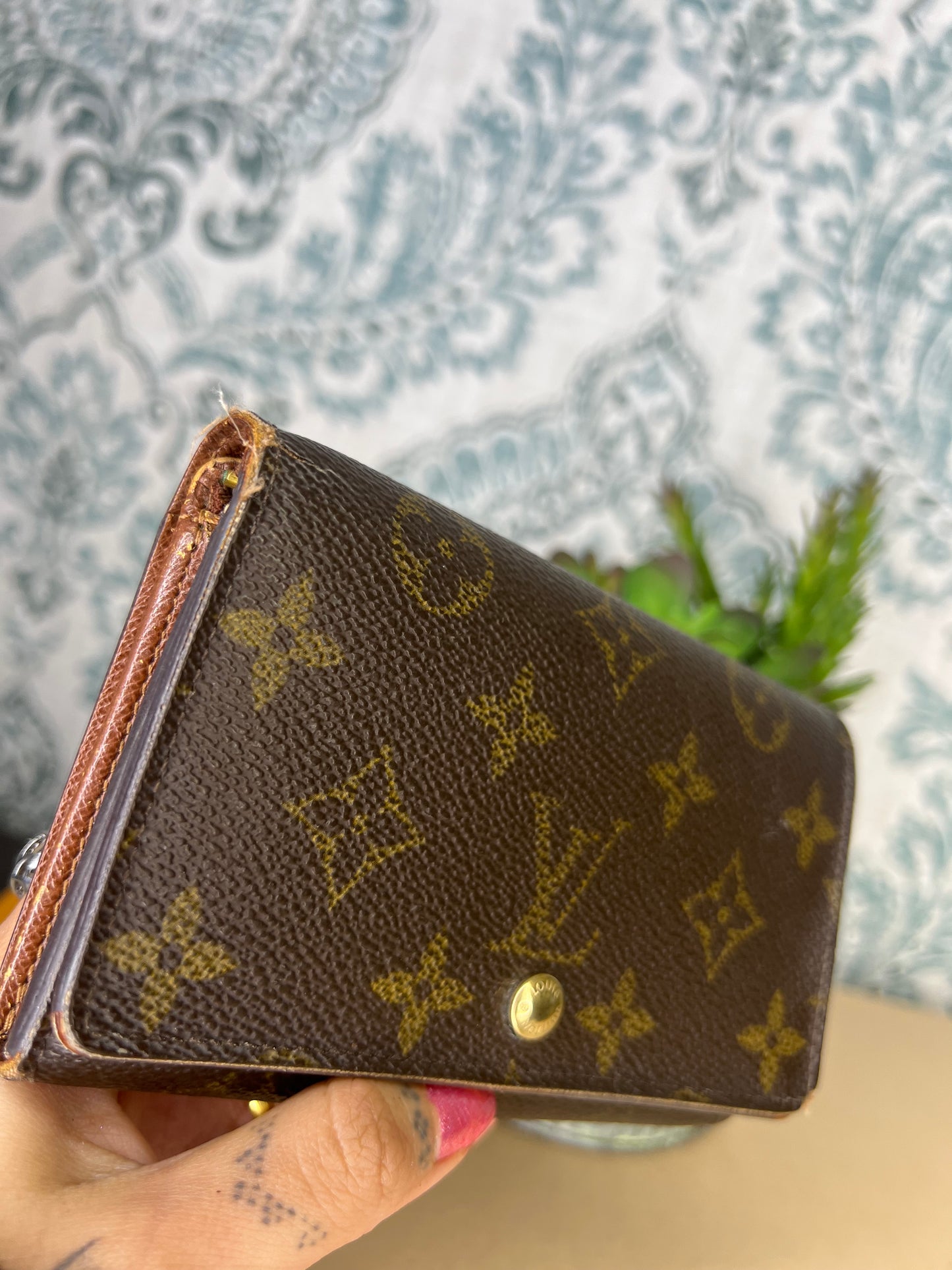 Louis Vuitton Porte Monnaie Tresor Wallet #4