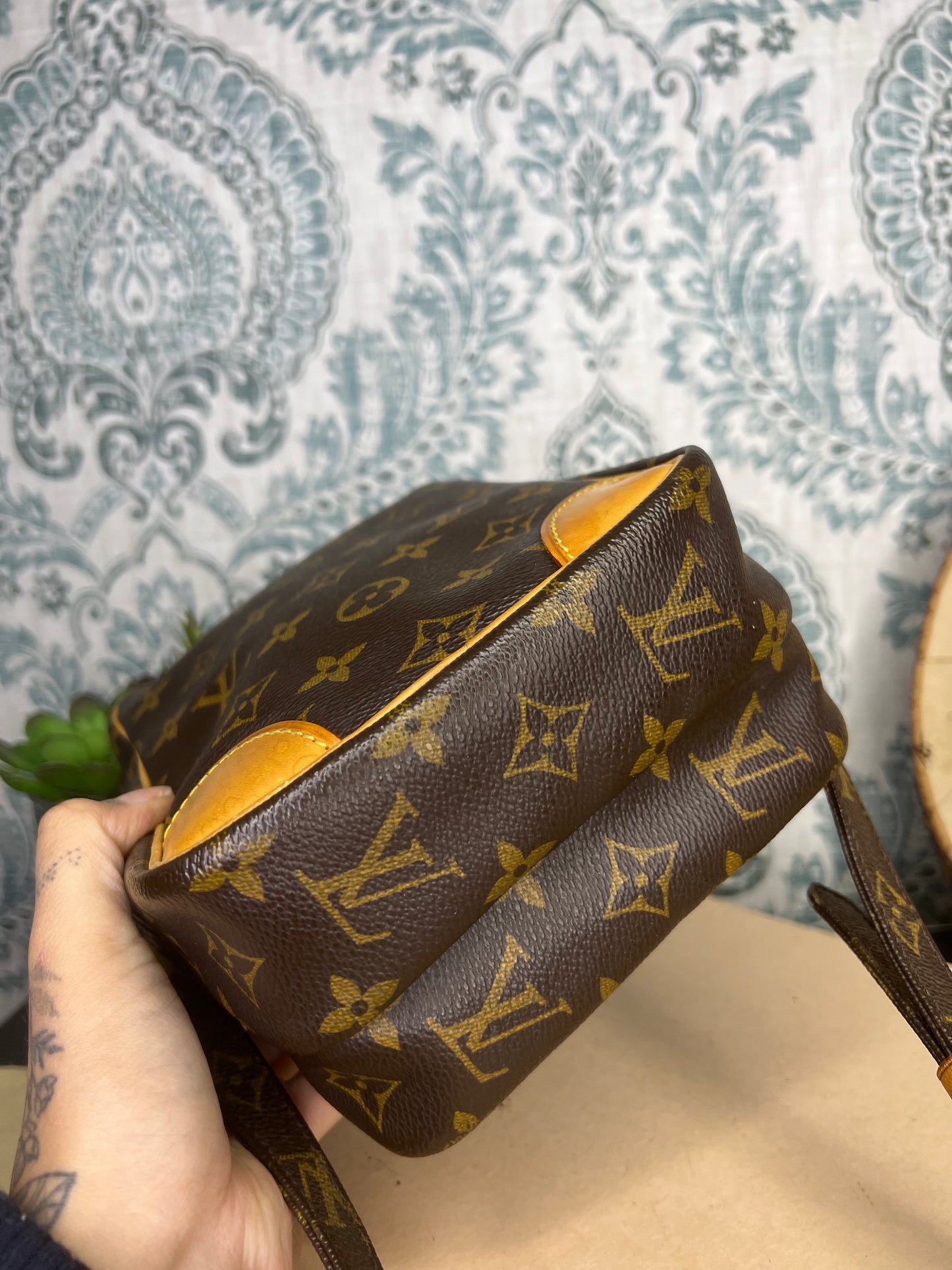 Louis Vuitton Amazon PM