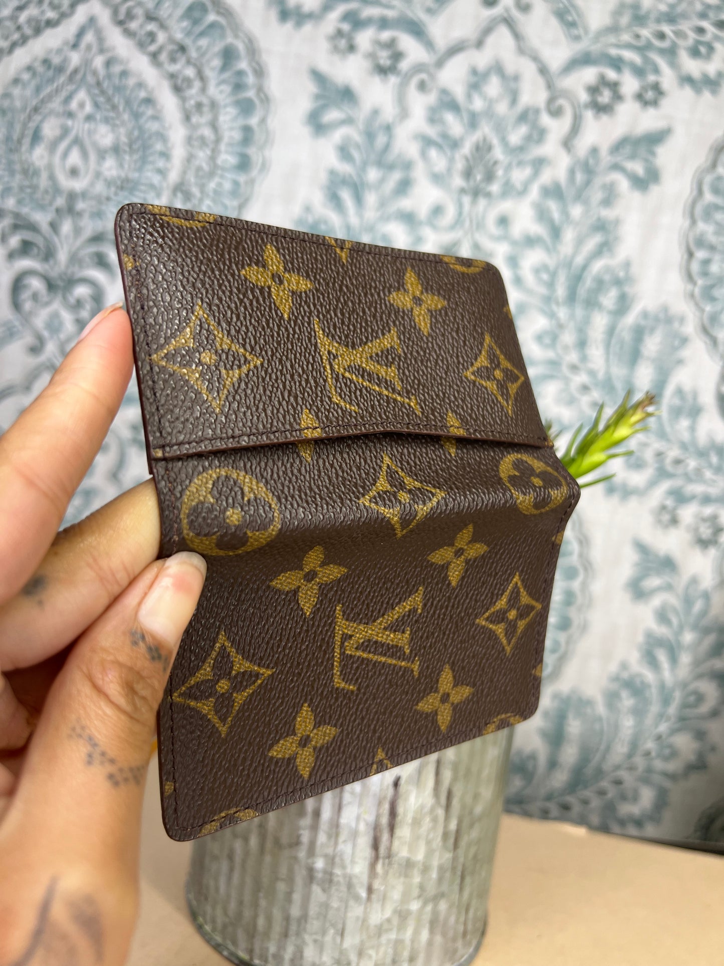 Louis Vuitton Monogram Card Holder