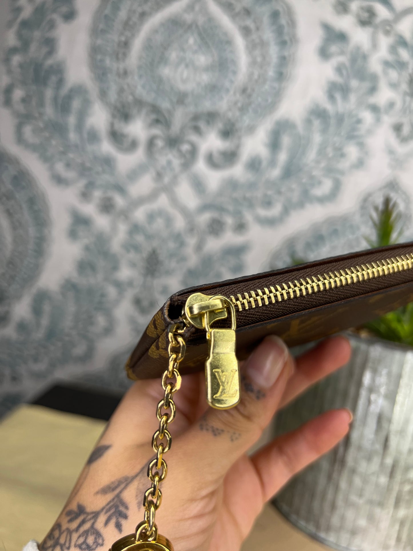 Louis Vuitton Monogram Key Cles