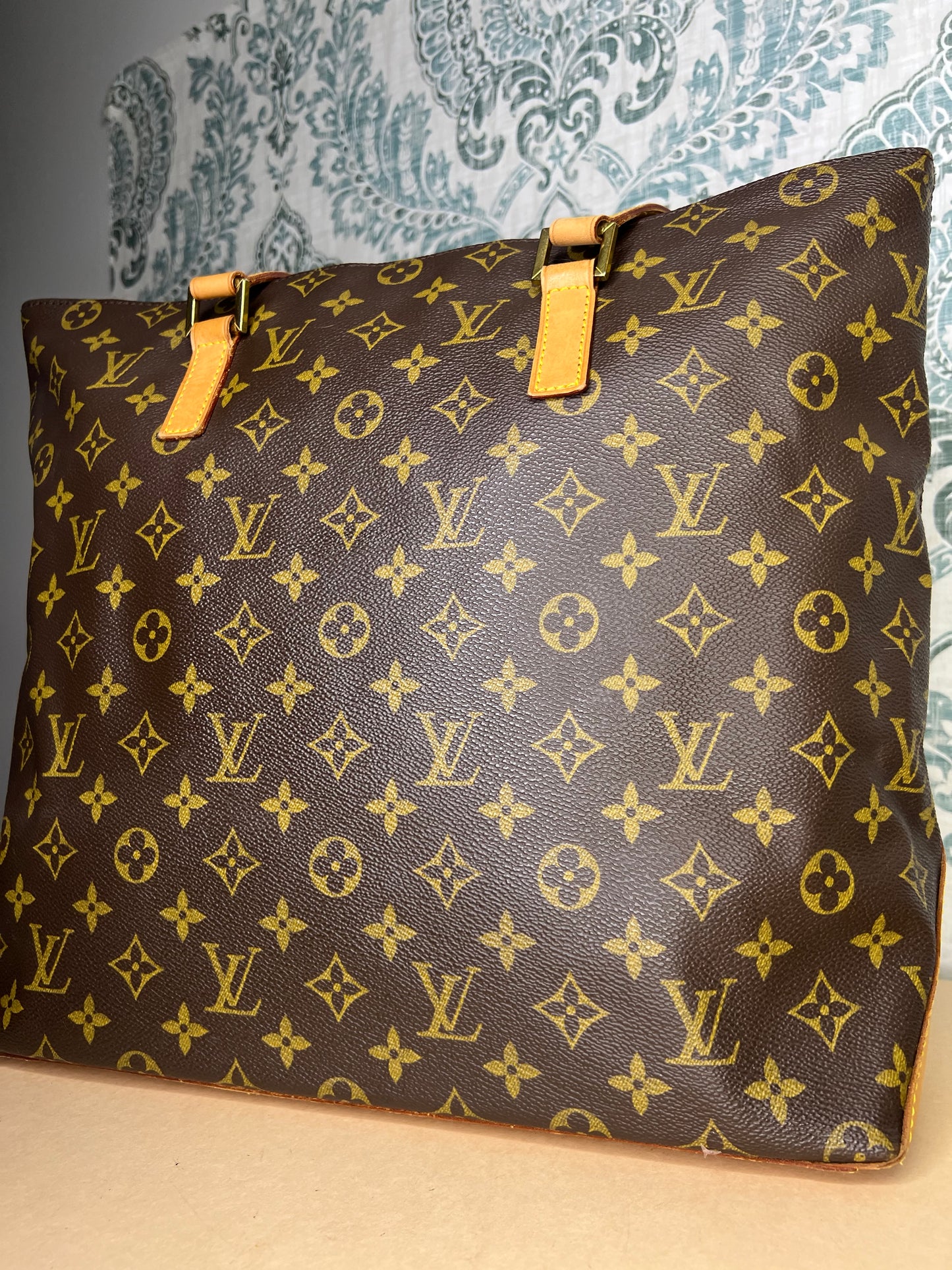 Louis Vuitton Cabas Mezzo