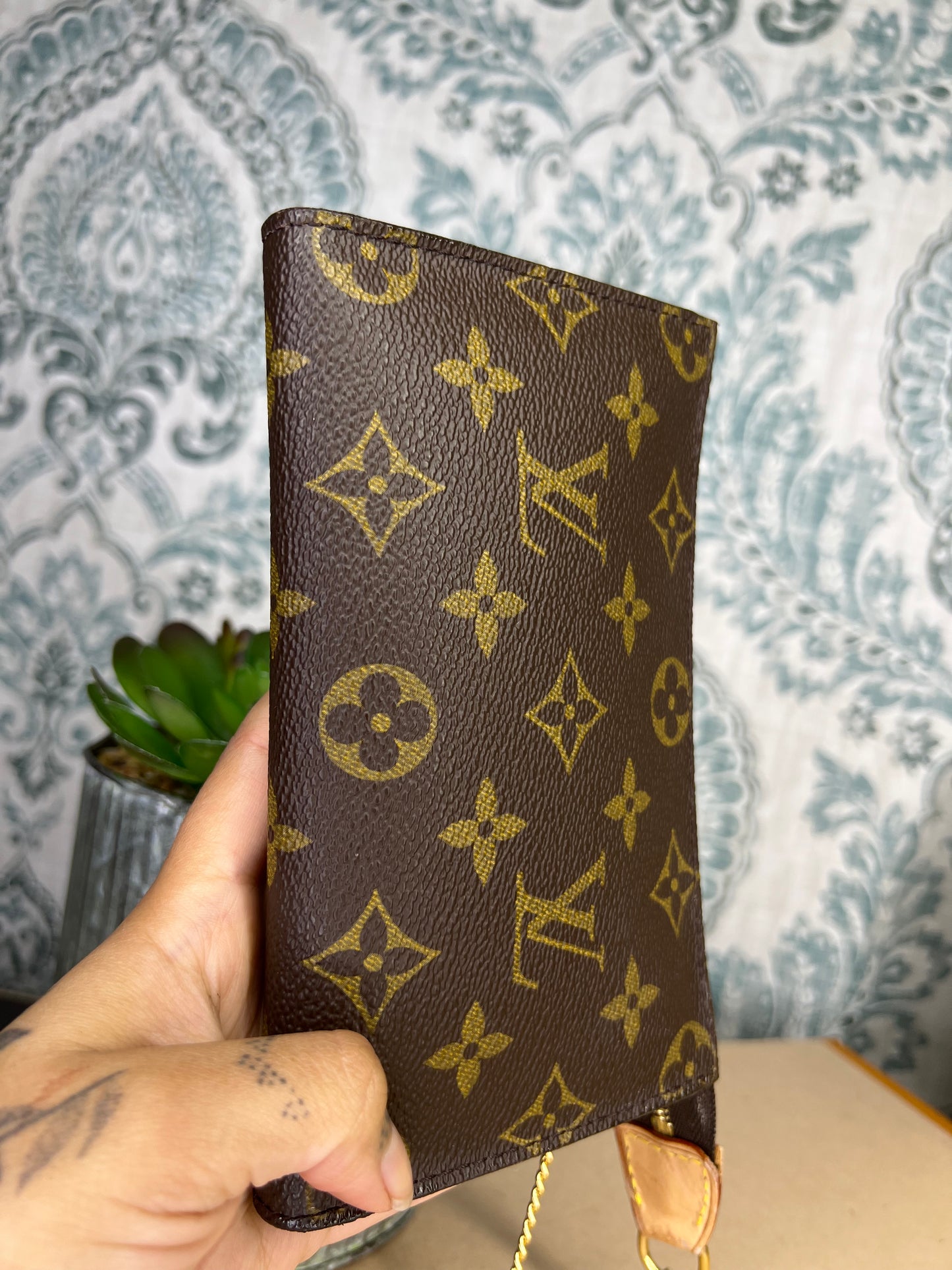 Louis Vuitton Monogram Bucket PM Pochette