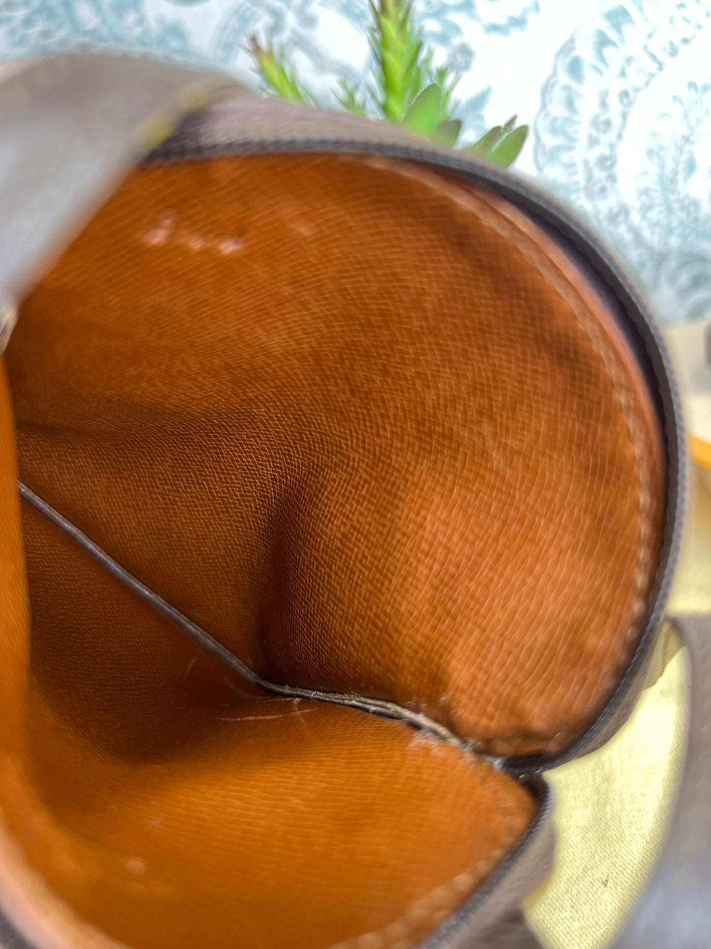 Louis Vuitton Pochette Secret