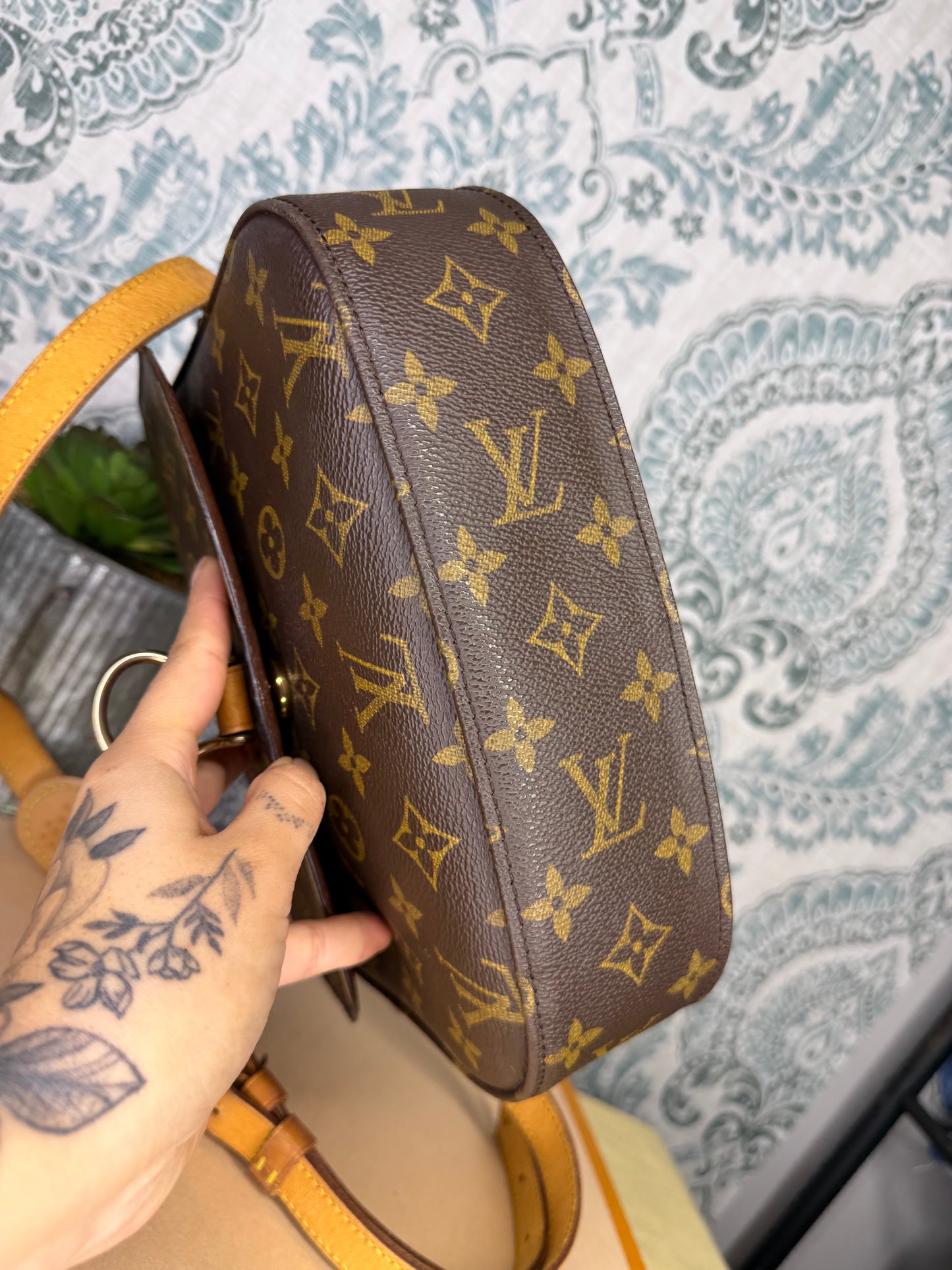Louis Vuitton Saint Cloud GM #1
