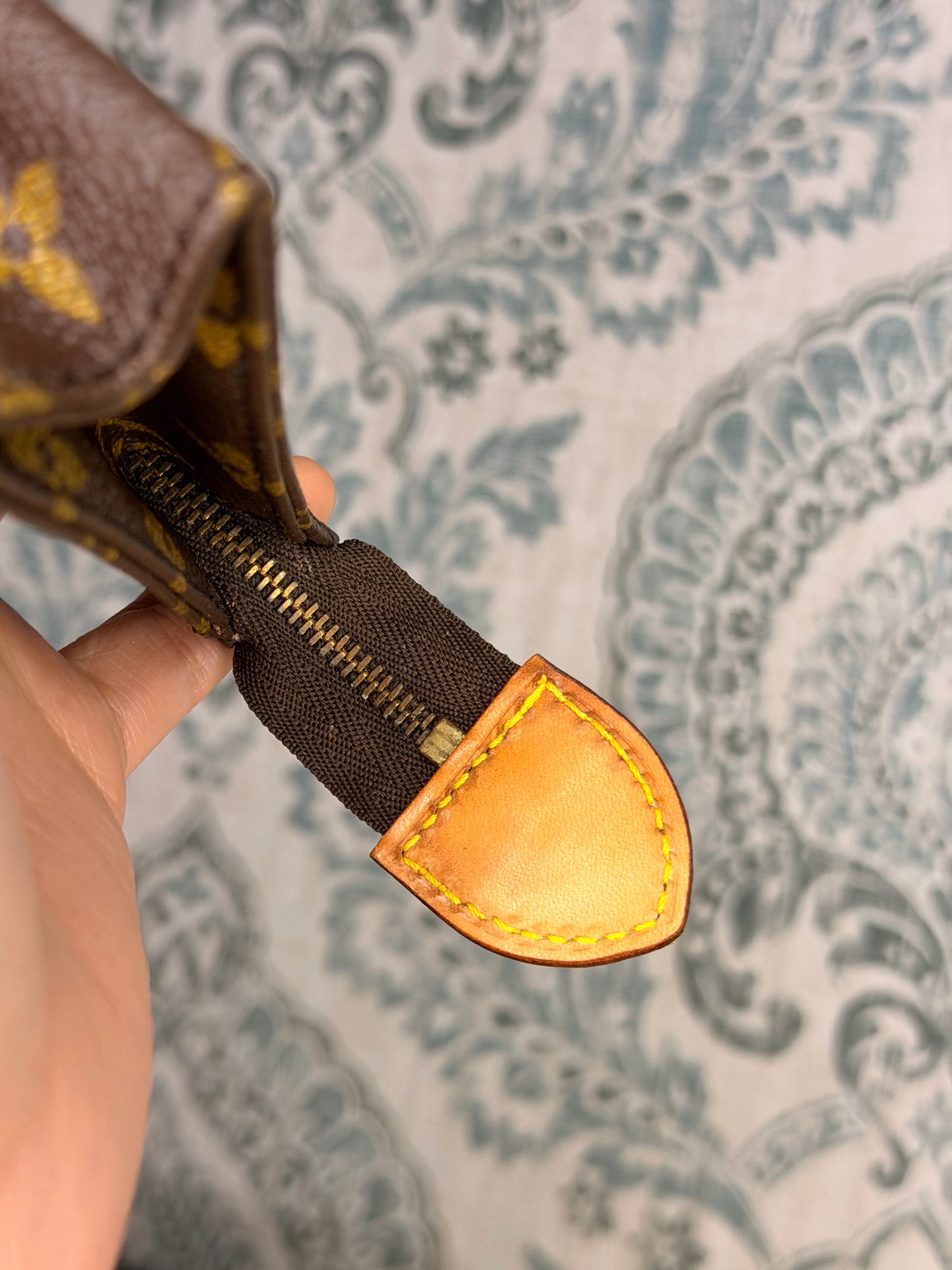 Louis Vuitton Toiletry 15