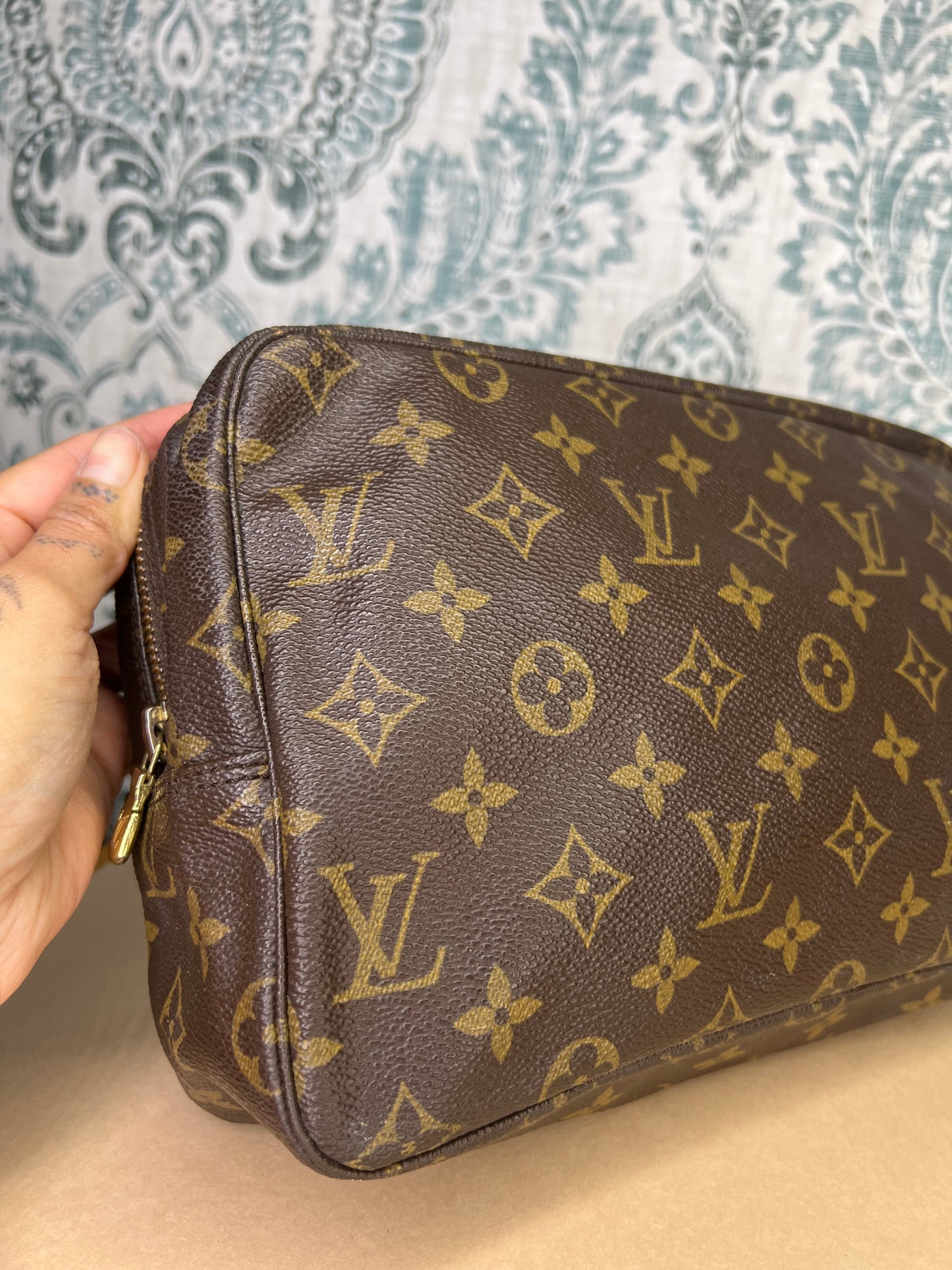 Louis Vuitton Trousse 28