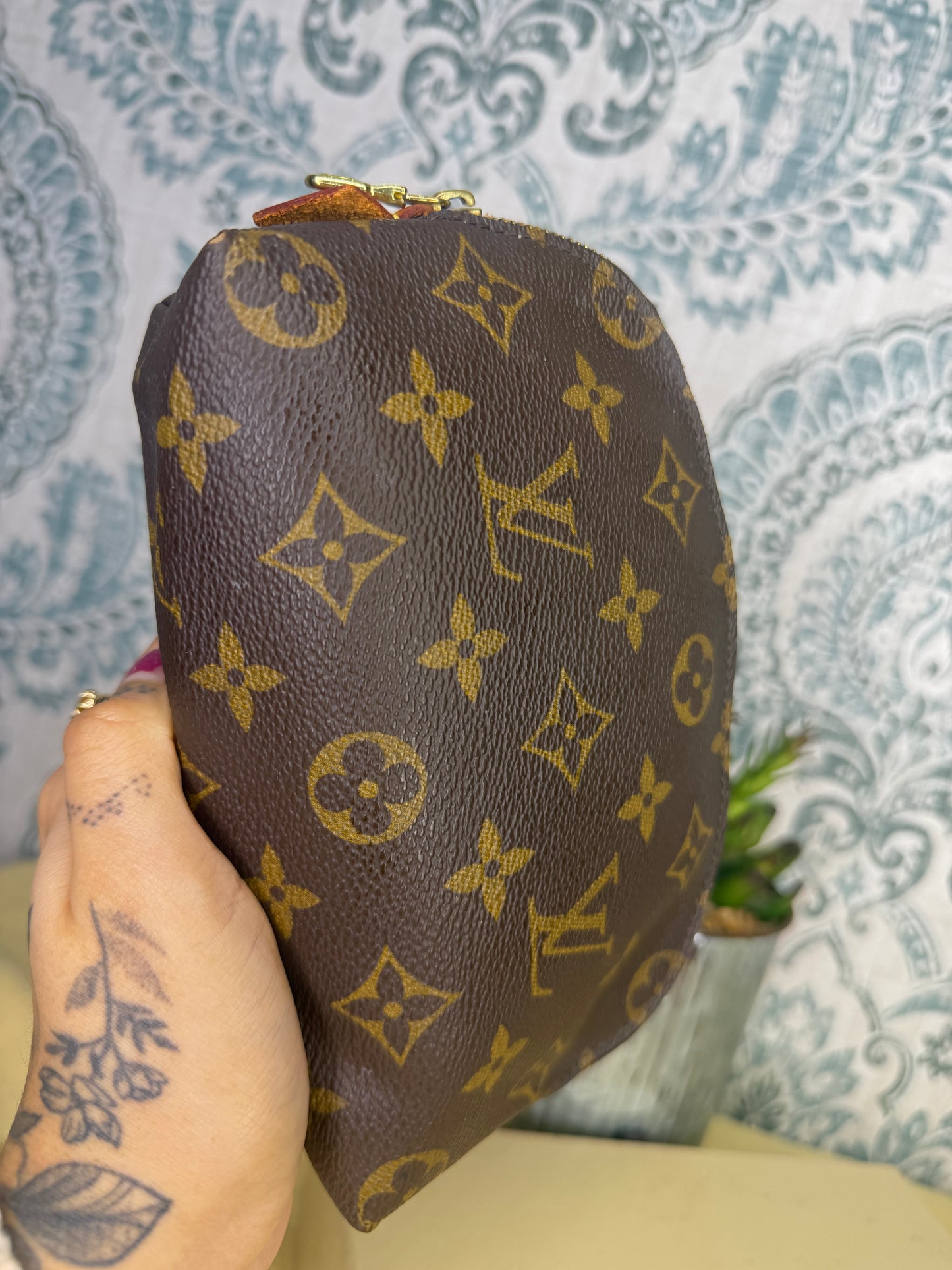 Louis Vuitton Cosmetic PM