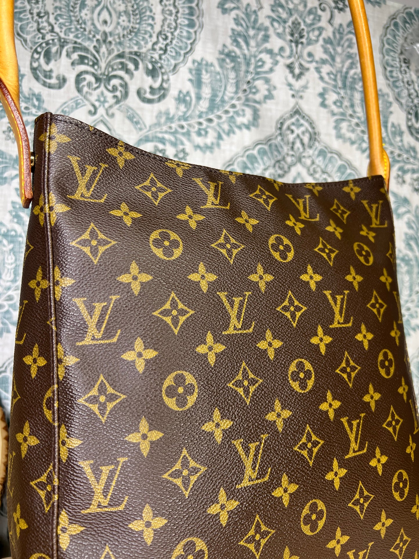 Louis Vuitton Looping GM