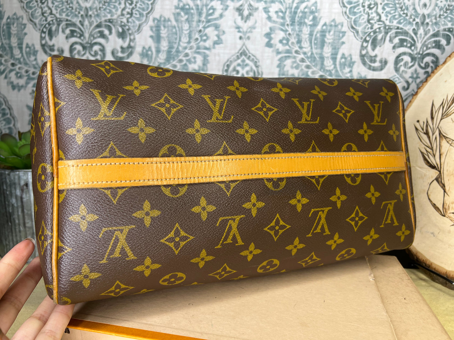 Louis Vuitton French Company Speedy 30