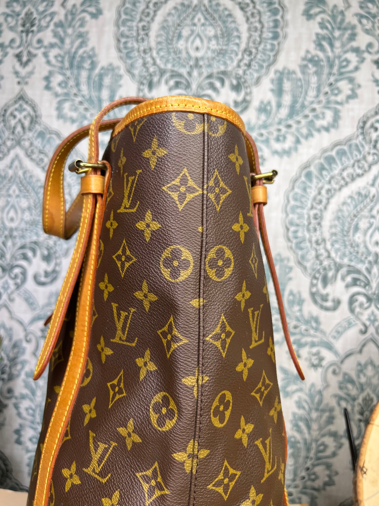 Louis Vuitton Bucket GM