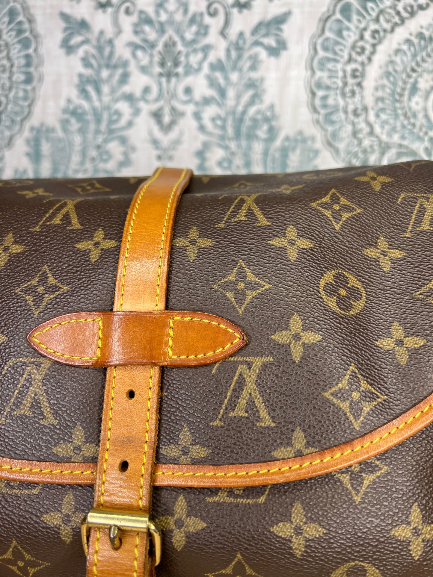 Louis Vuitton Saumur 30