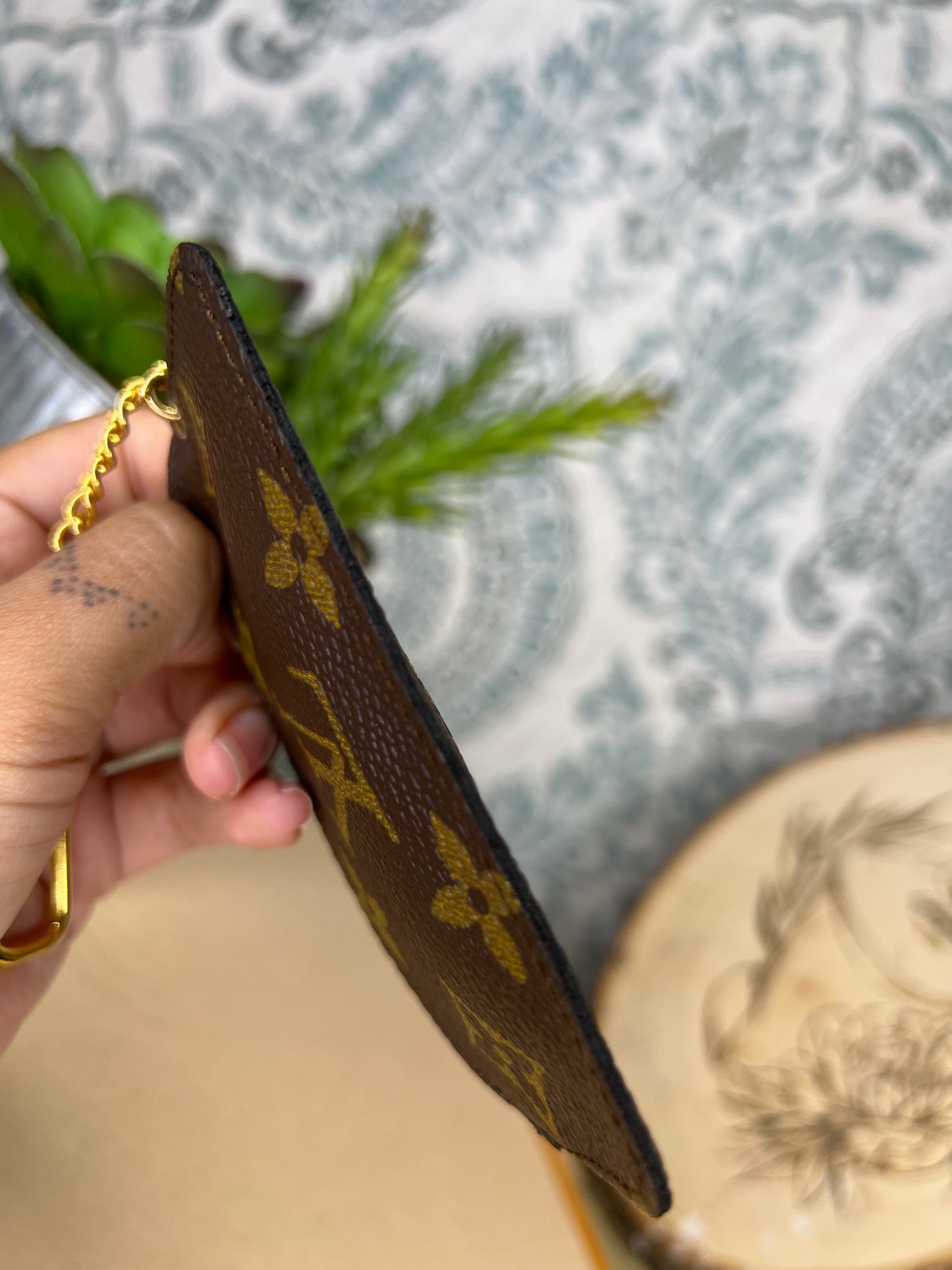 Louis Vuitton Monogram Vintage Key Cles