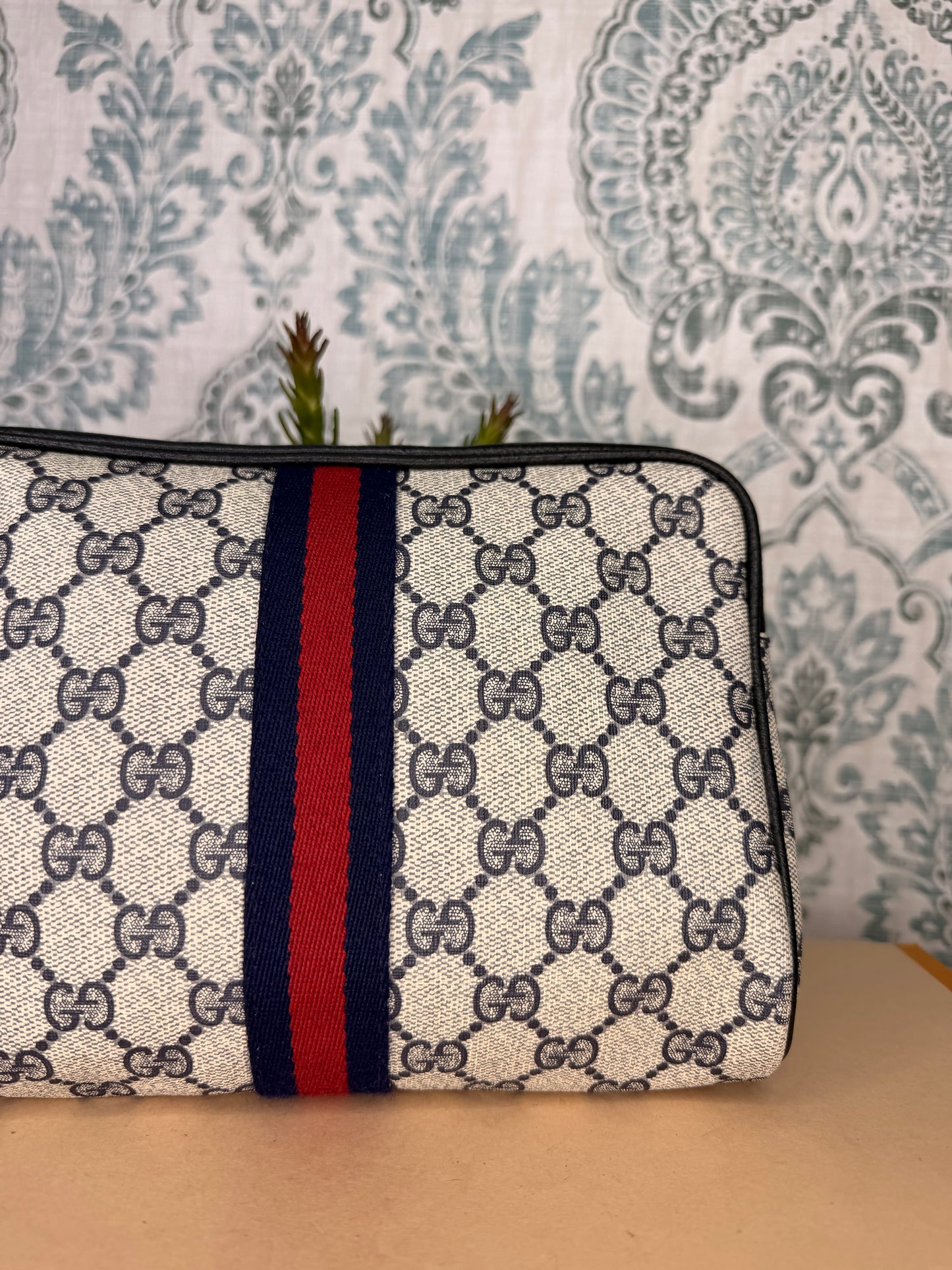 Gucci Navy Sherry Line Clutch