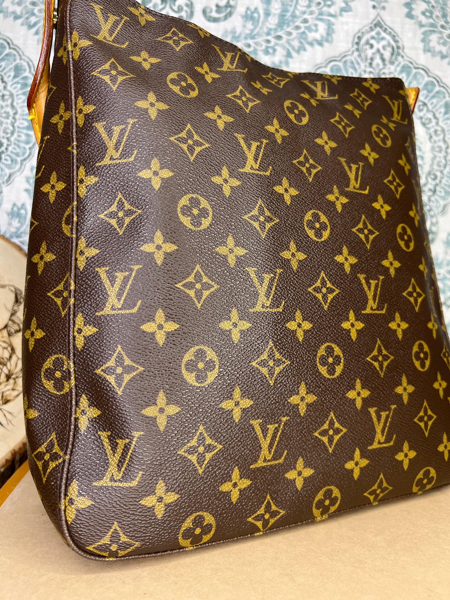 Louis Vuitton Looping GM
