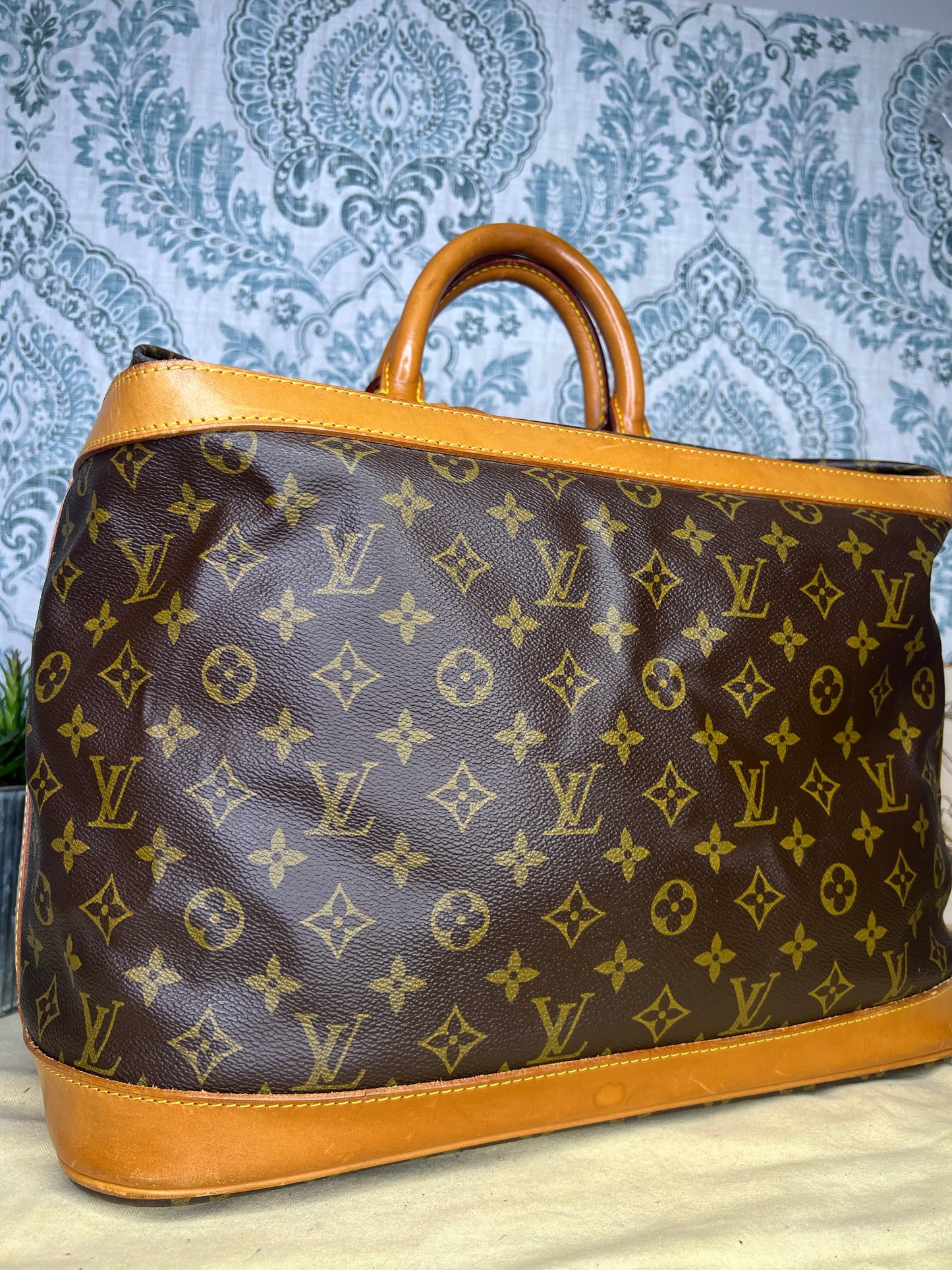 Louis Vuitton Cruiser 40