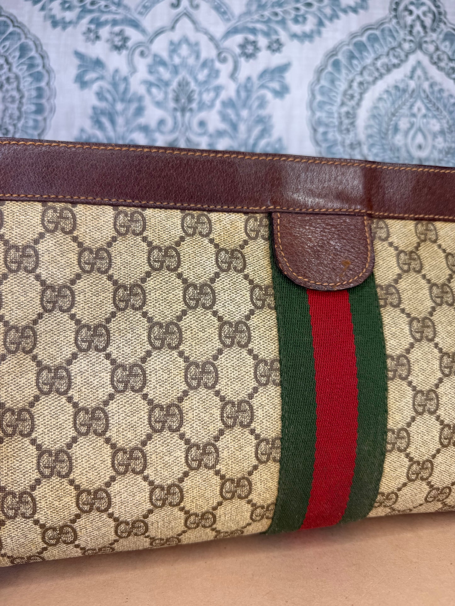 Gucci Supreme Sherry Line Clutch #1 (Parfums)