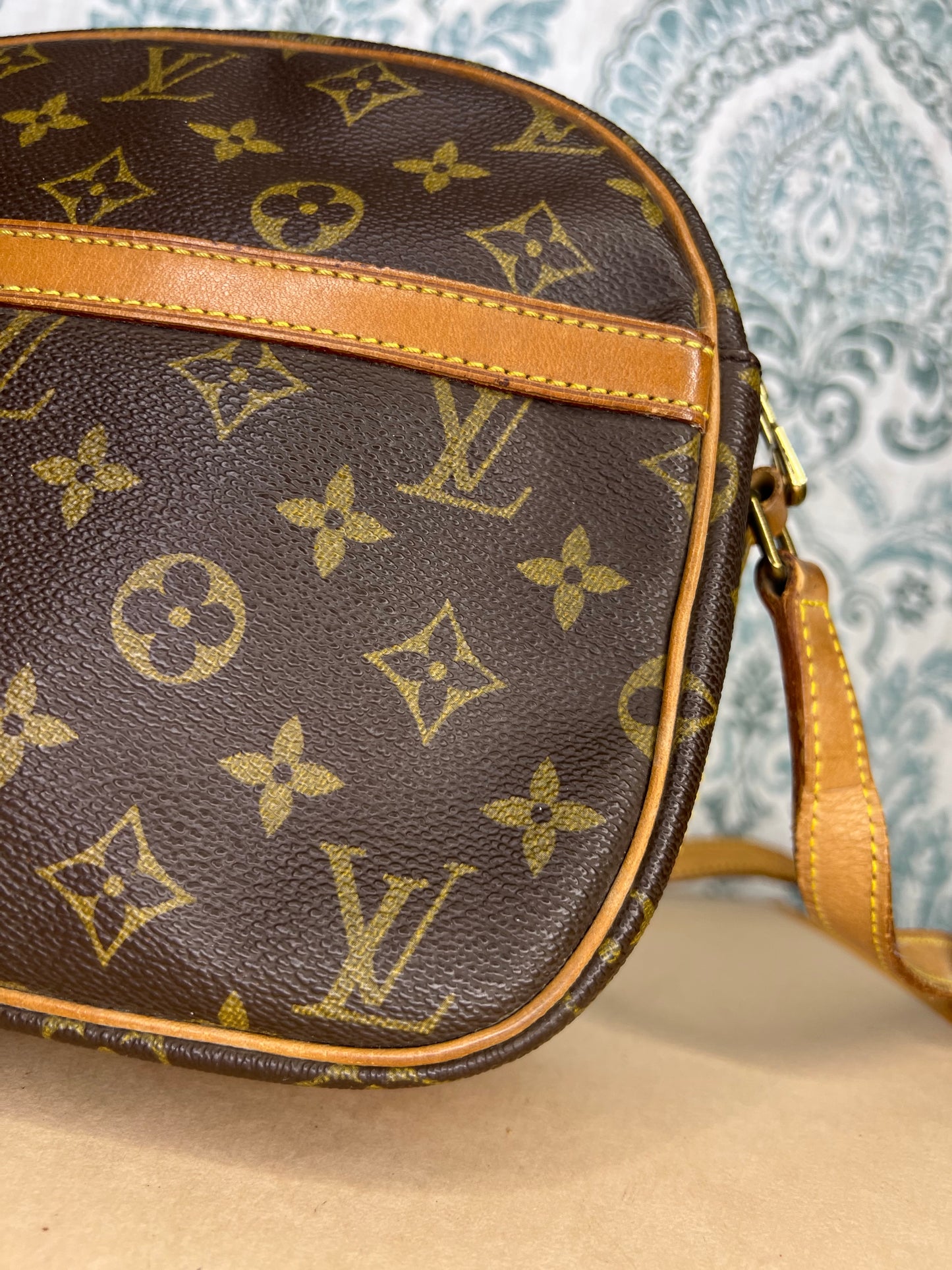 Louis Vuitton Senlis