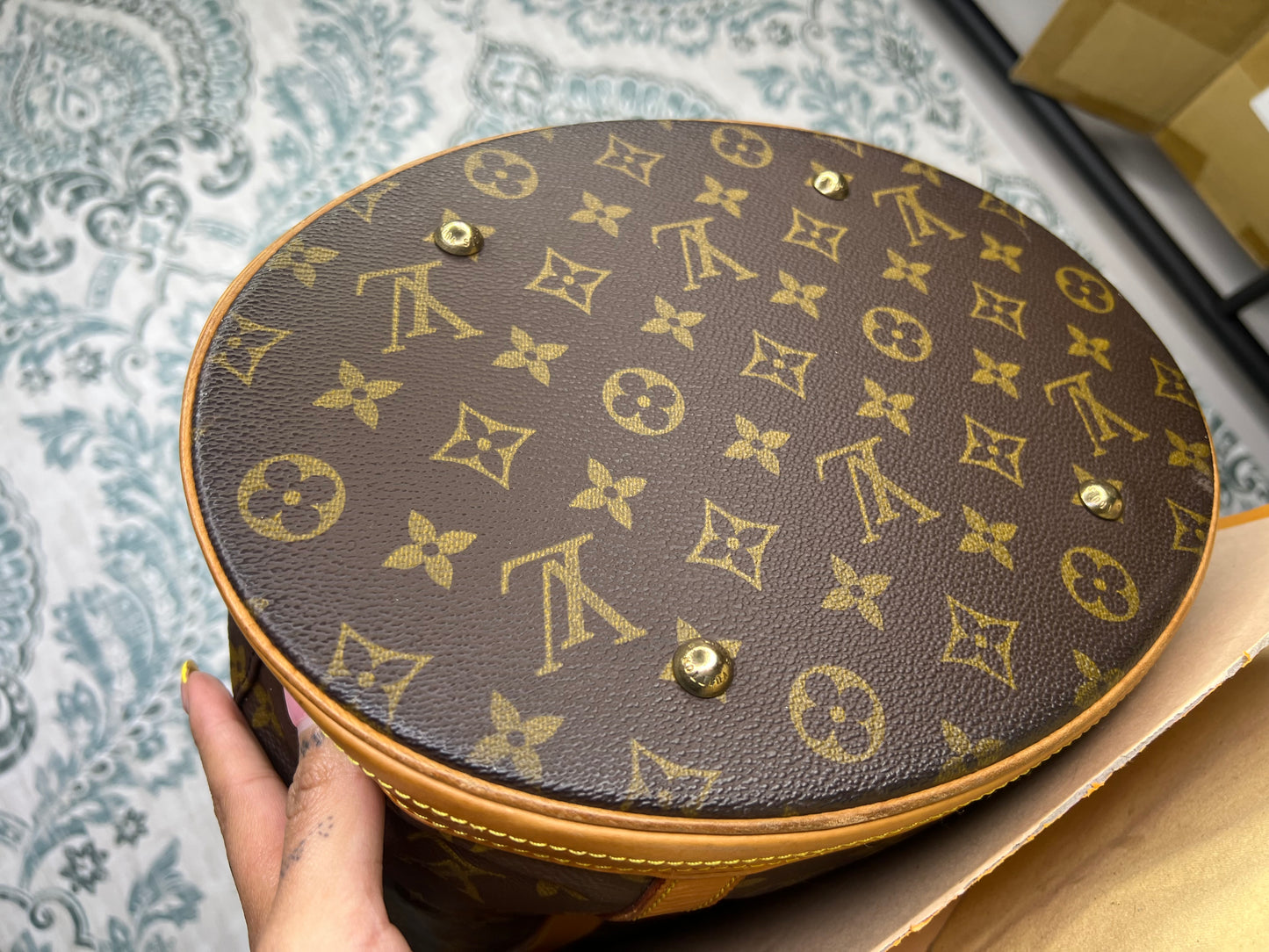 Louis Vuitton Bucket GM